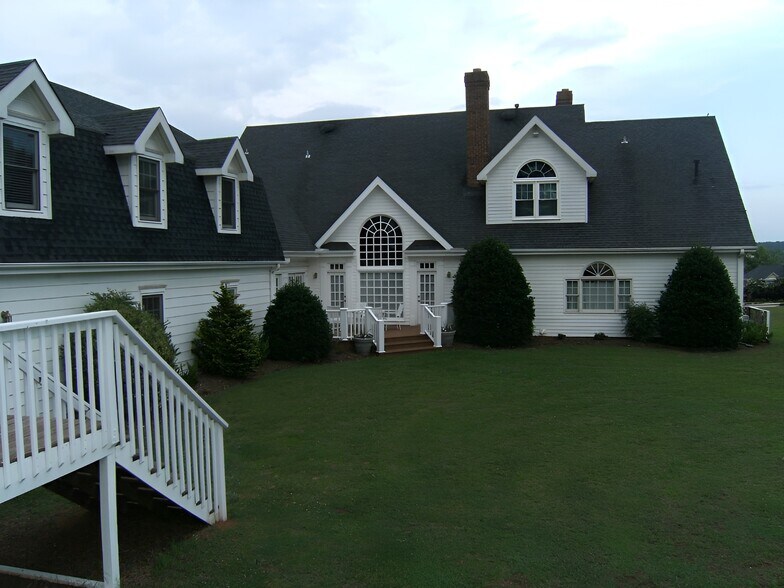 More Photos Of 105 Marshland Ln, Greer Hospitality For Sale