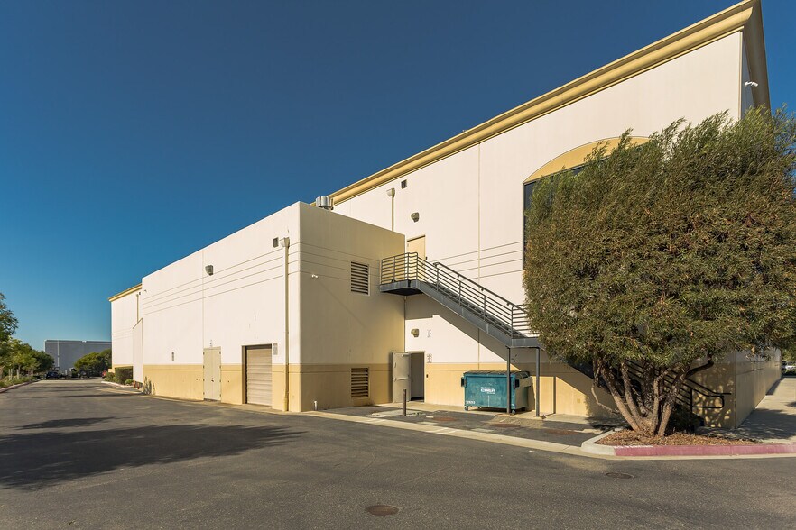 More Photos Of 1330 Calle Avanzado, San Clemente Food Processing For Lease