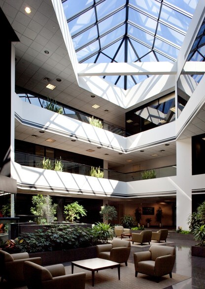 More Photos Of 400 Rella Blvd, Montebello Office For Lease