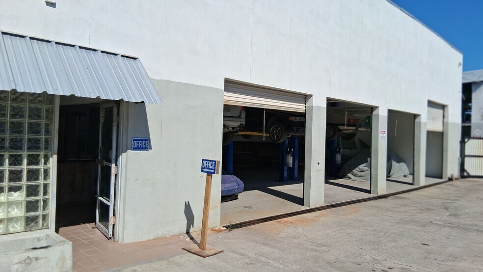 More Photos Of 602 24th St S, Saint Petersburg Unknown For Lease