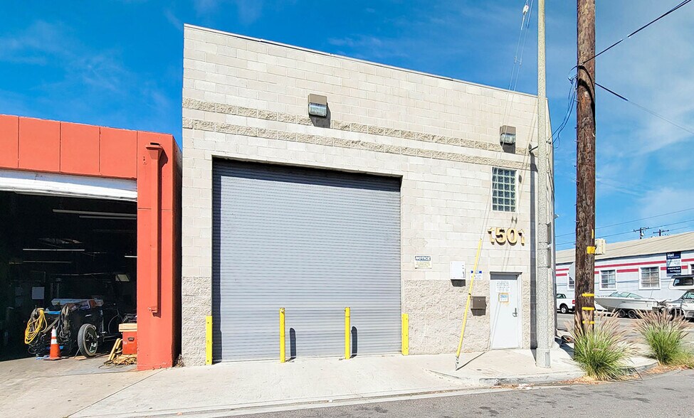 More Photos Of 1501 W 14th St, Long Beach Warehouse For Lease