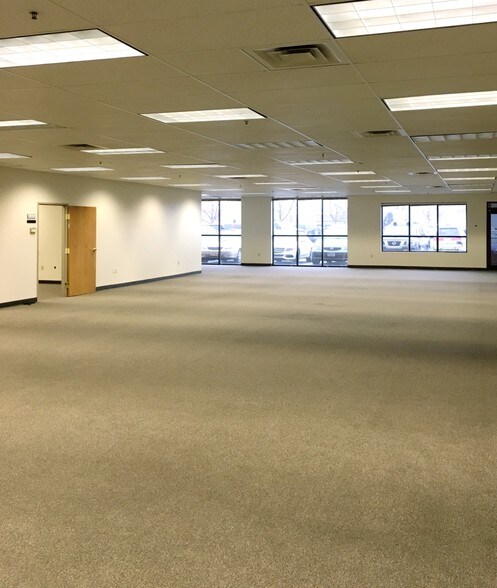 More Photos Of 2369 Orton Cir, Salt Lake City Light Manufacturing For Lease