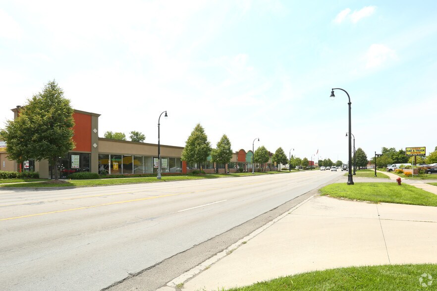 More Photos Of 28885 Plymouth Rd, Livonia Unknown For Lease