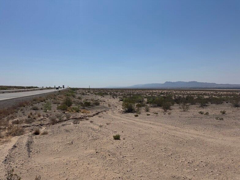 More Photos Of Interstate 10 Hwy, Tornillo Land For Sale