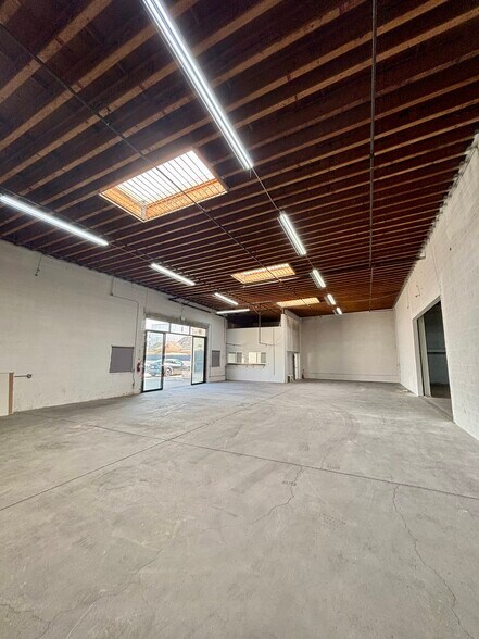 More Photos Of 2735 Tyler Ave, El Monte Warehouse For Lease