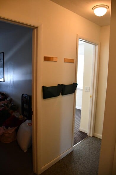 More Photos Of 107 Corona Ave, Groton Warehouse For Sale