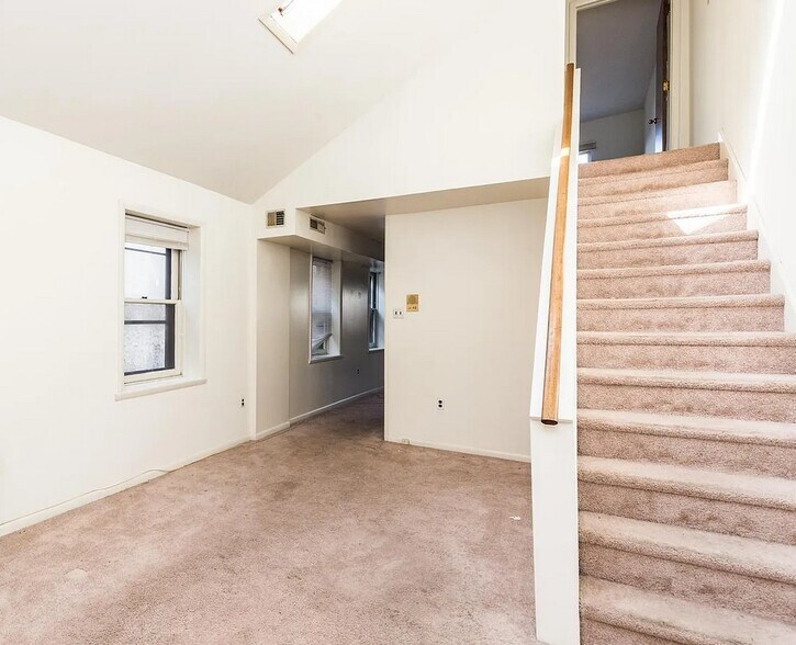 More Photos Of 540 N 4th St, Philadelphia Apartments For Sale