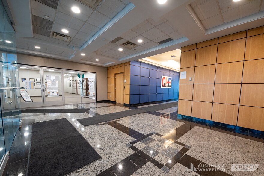 More Photos Of 10500 Antenucci Blvd, Garfield Heights Office For Lease