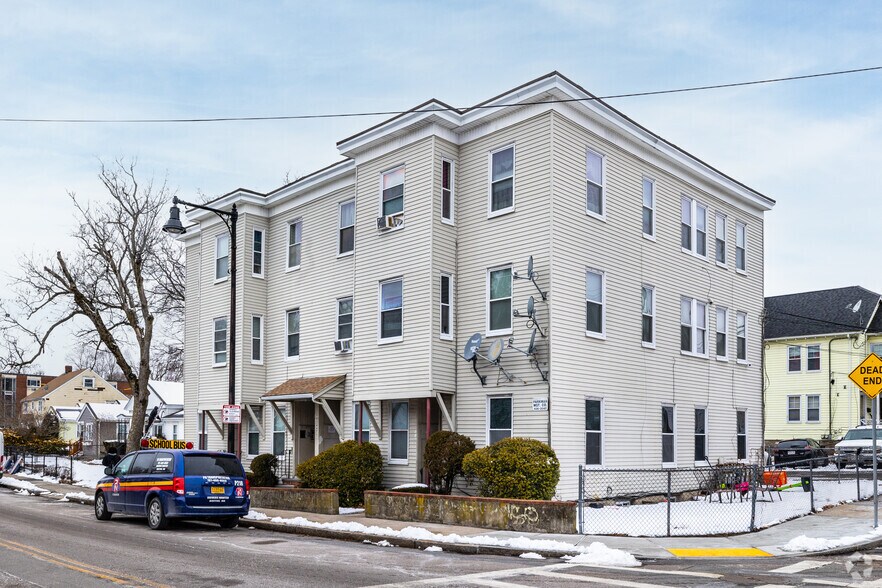 More Photos Of 943-949 River St, Boston Apartments For Sale