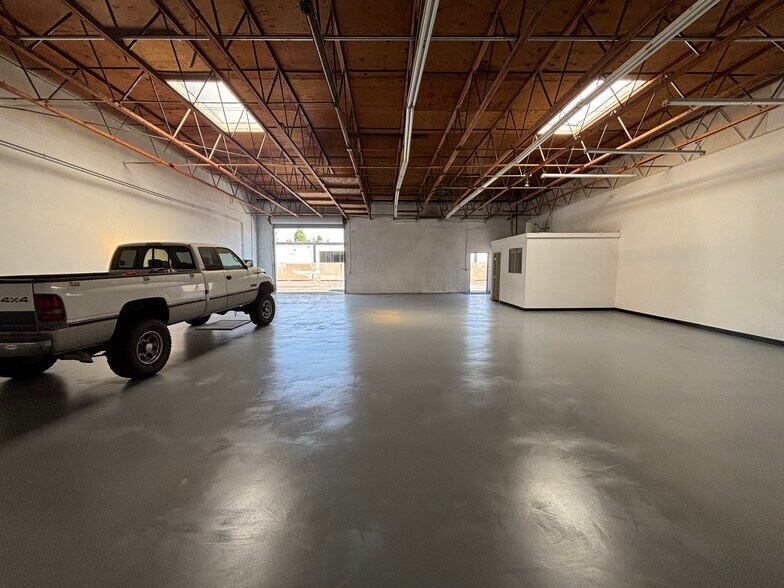 More Photos Of 11942 Western Ave, Garden Grove Warehouse For Sale