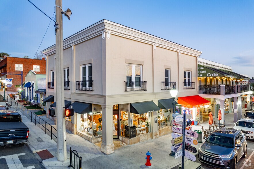Primary Photo Of 106 E 5th Ave, Mount Dora Storefront Retail Office For Lease