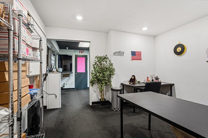 More Photos Of 3630 E Florida Ave, Hemet Auto Dealership For Sale