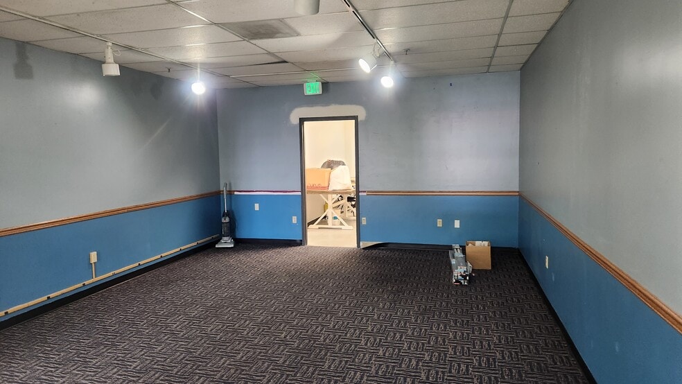 More Photos Of 418 N 175 E, Logan Storefront Retail Office For Lease