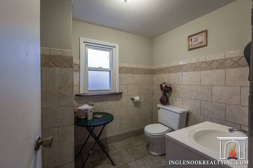 More Photos Of 226 W Main St, Amsterdam Storefront Retail Residential For Sale