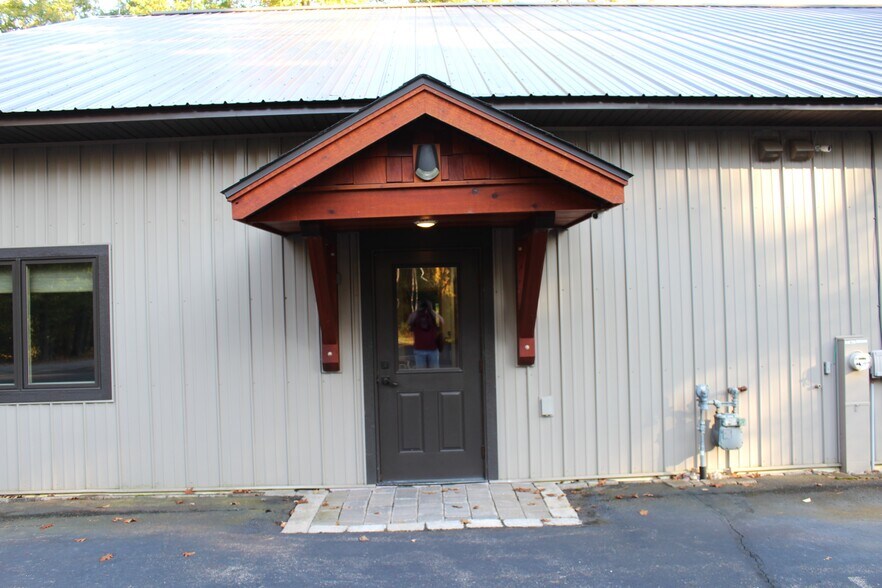More Photos Of 9559 Bolger Lake Rd, Minocqua Office For Sale