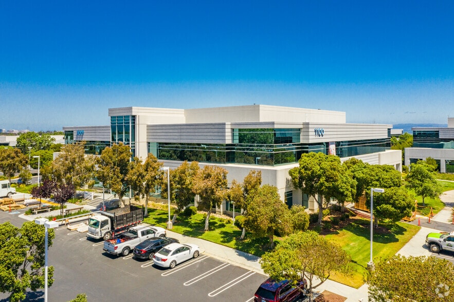More Photos Of 1100 Island Dr, Redwood City Office For Lease