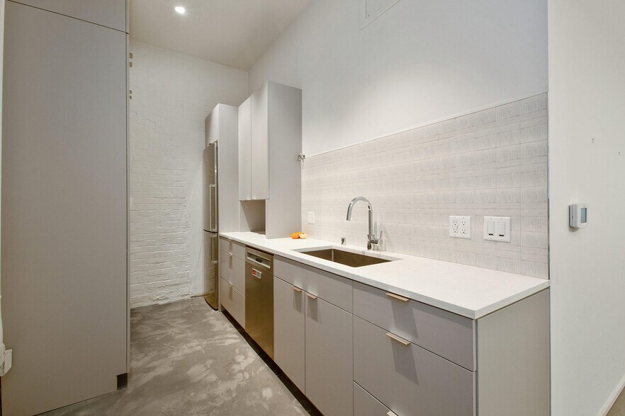 More Photos Of 90 Cedar St, San Francisco Warehouse For Lease