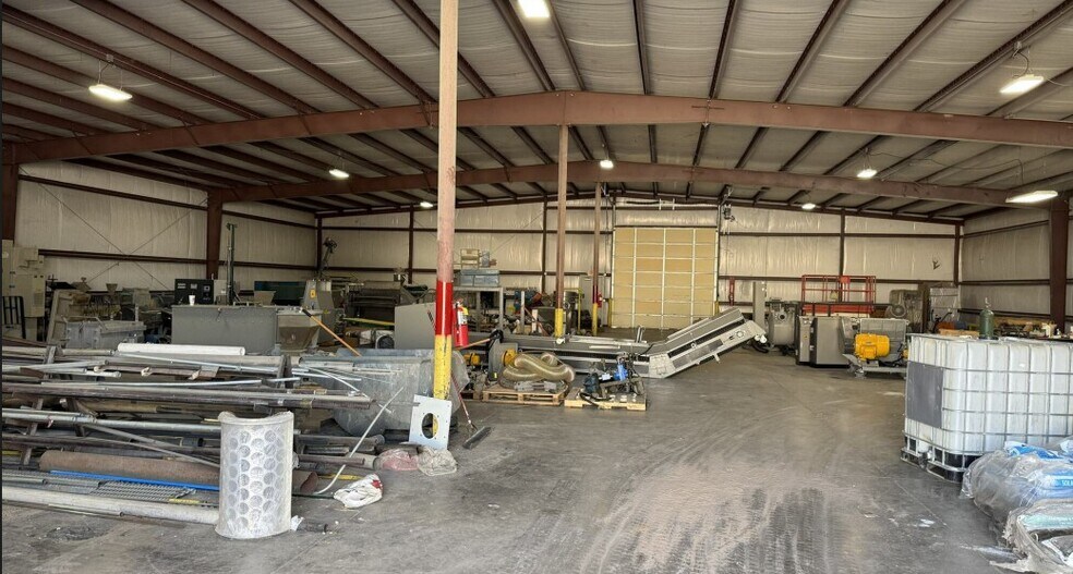 More Photos Of 1401 N Evans Ave, Evansville Unknown For Lease