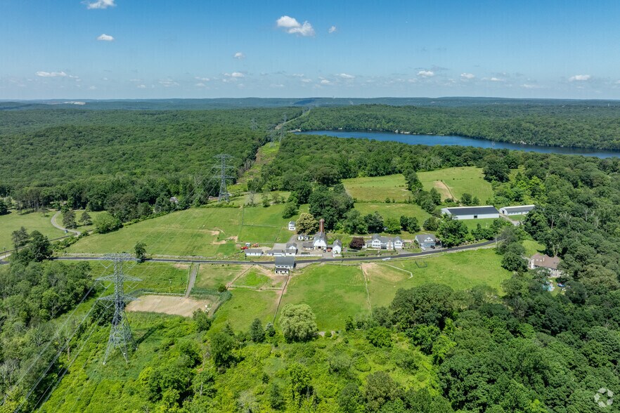 More Photos Of 11 Charlottesburg Rd, Boonton Horse Stables For Sale