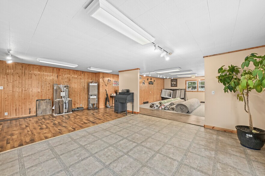More Photos Of 26001 75th St, Salem Freestanding For Sale