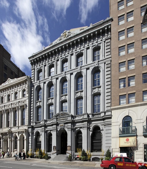 More Photos Of 421 Chestnut St, Philadelphia Apartments For Lease