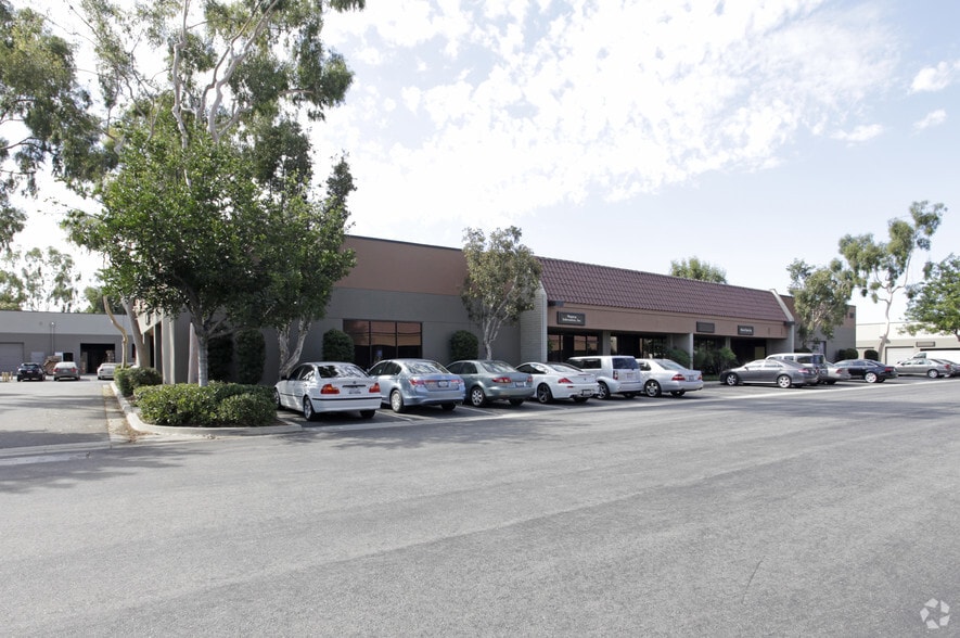 More Photos Of 657-727 Brea Canyon Rd, Walnut Unknown For Lease