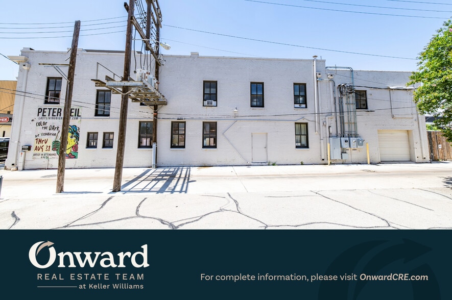 More Photos Of 210-212 S 5th St, Waco Storefront Retail Office For Sale