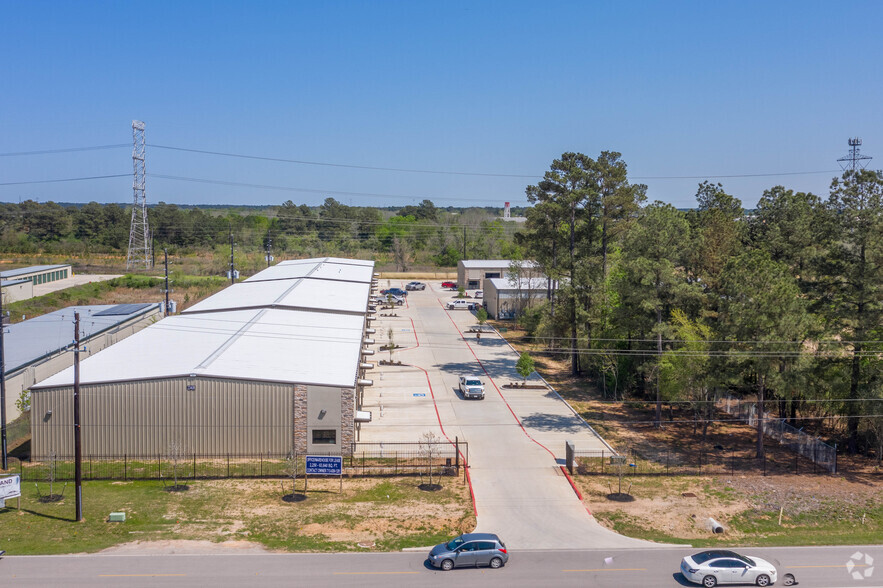 Primary Photo Of 23406 Snook Ln, Tomball Warehouse For Lease