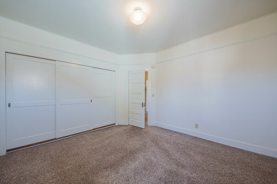 More Photos Of 206 Cypress Ave, Pacific Grove Apartments For Sale