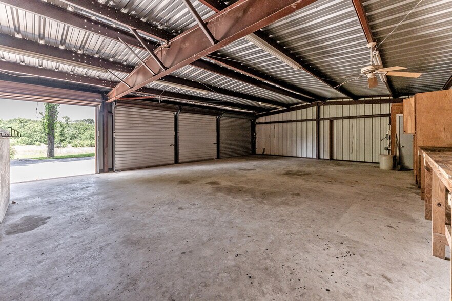 More Photos Of 1726 I-45 North, Huntsville Land For Sale