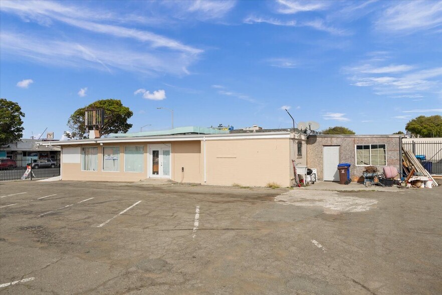 More Photos Of 12860 San Pablo Ave, Richmond Restaurant For Sale