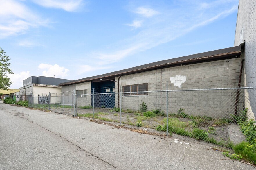 More Photos Of 8242 Ontario St, Vancouver Warehouse For Sale