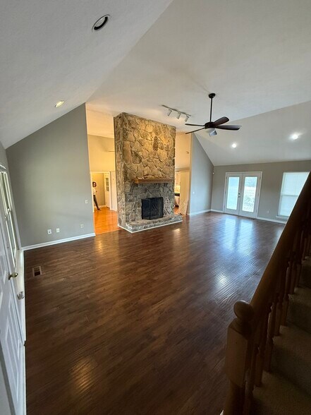 More Photos Of 315 S Posey Hill Rd, Mount Juliet Office Residential For Sale