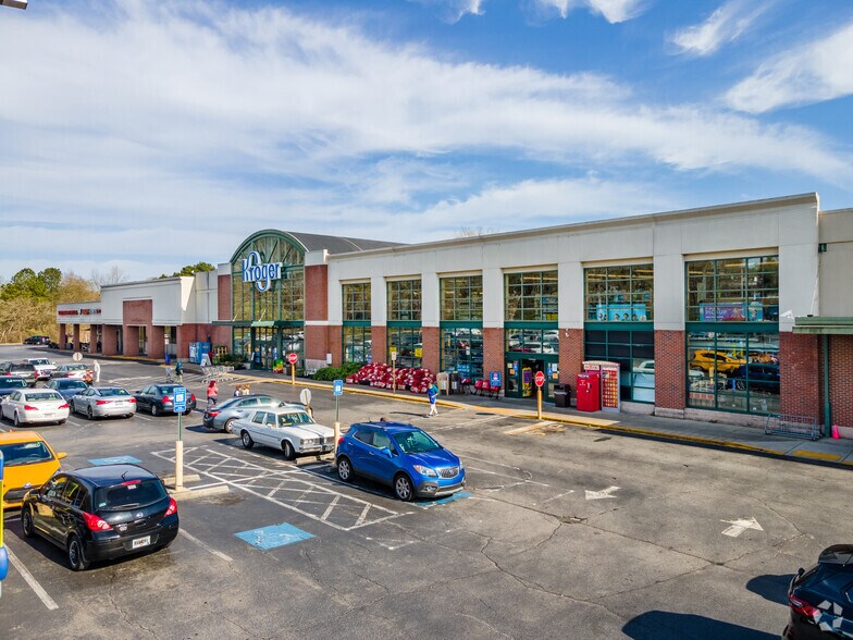 More Photos Of 1799 Briarcliff Rd NE, Atlanta Drugstore For Lease