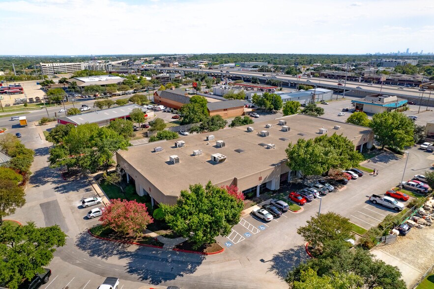 More Photos Of 9120 Burnet Rd, Austin Research And Development For Lease