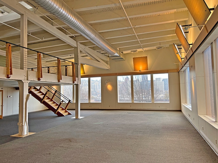 More Photos Of 1006 SE Grand Ave, Portland Loft Creative Space For Sale