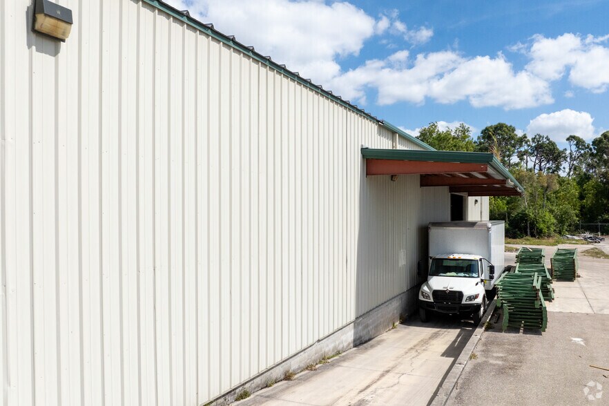 More Photos Of 17061 Alico Center Rd, Fort Myers Unknown For Lease