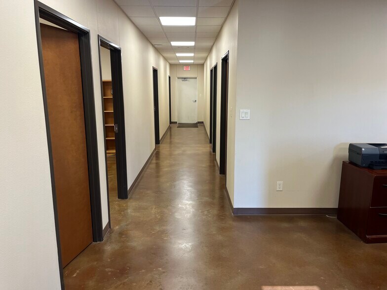 More Photos Of 110 CR 141, Sweetwater Warehouse For Sale