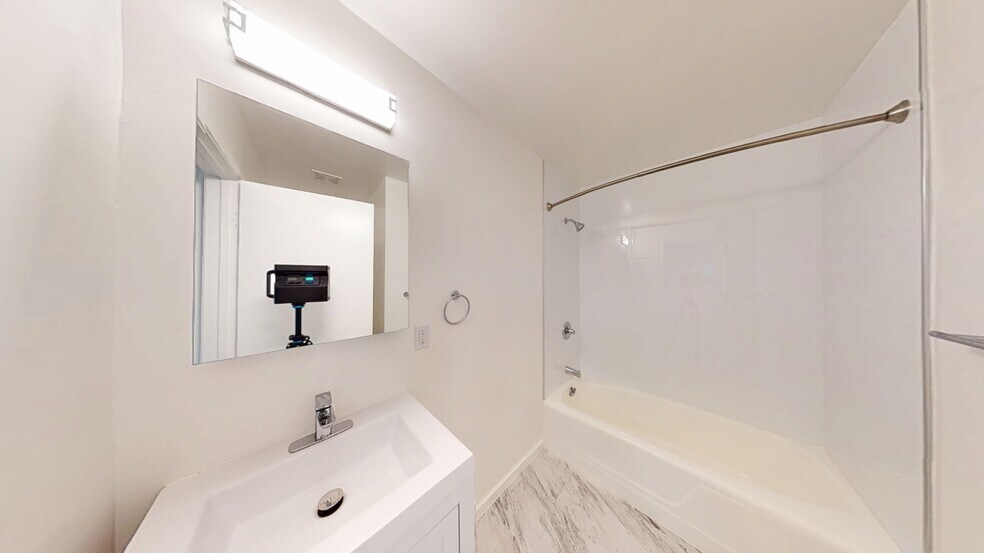 More Photos Of 1771 Highland Pl, Berkeley Apartments For Sale