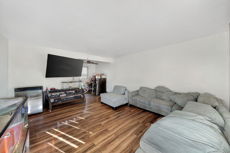 More Photos Of 22798 Vermont St, Hayward Apartments For Sale