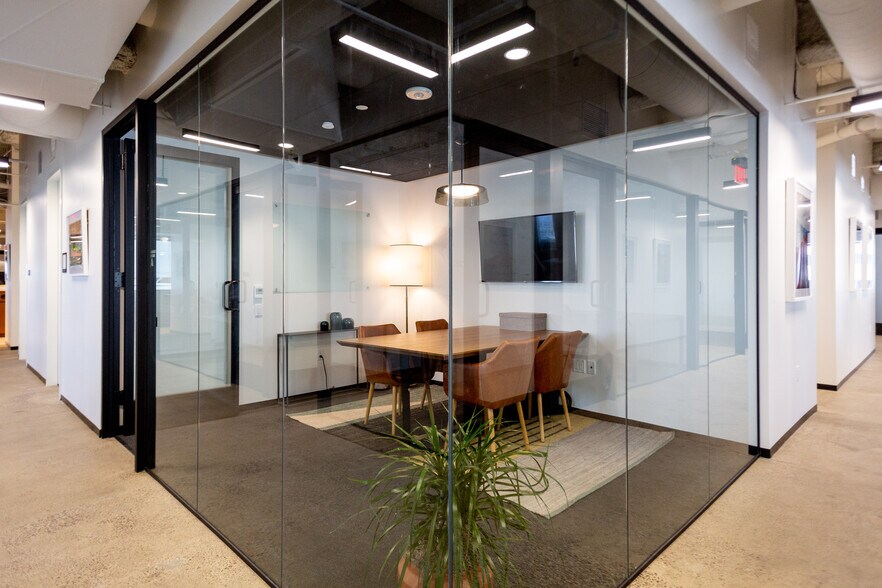 More Photos Of 9255 W Sunset Blvd, West Hollywood Coworking Space