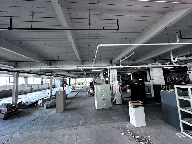 More Photos Of 165 S Main St, Cortland Warehouse For Lease