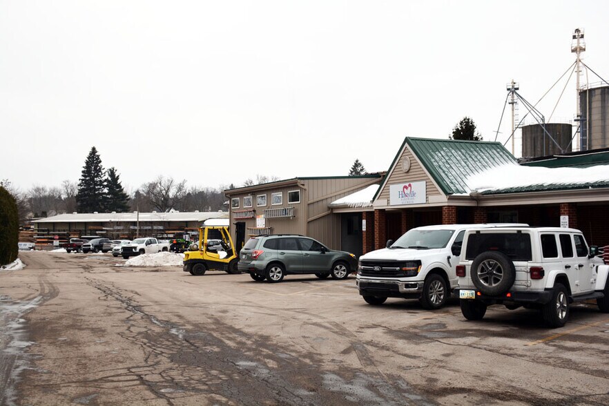 More Photos Of , Middlefield Unknown For Sale