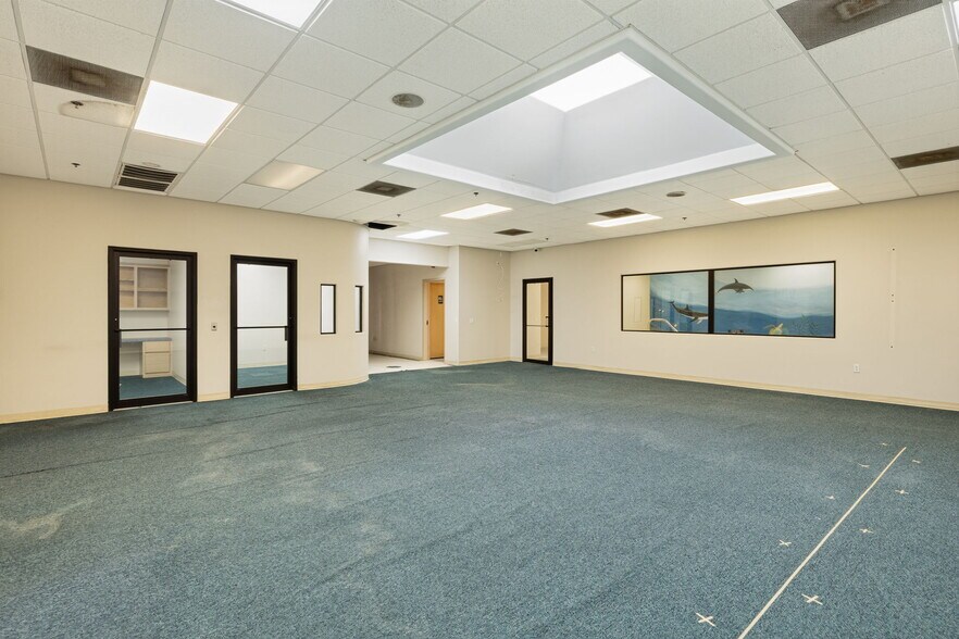 More Photos Of 2601 Cornerstone Blvd, Edinburg Medical For Sale