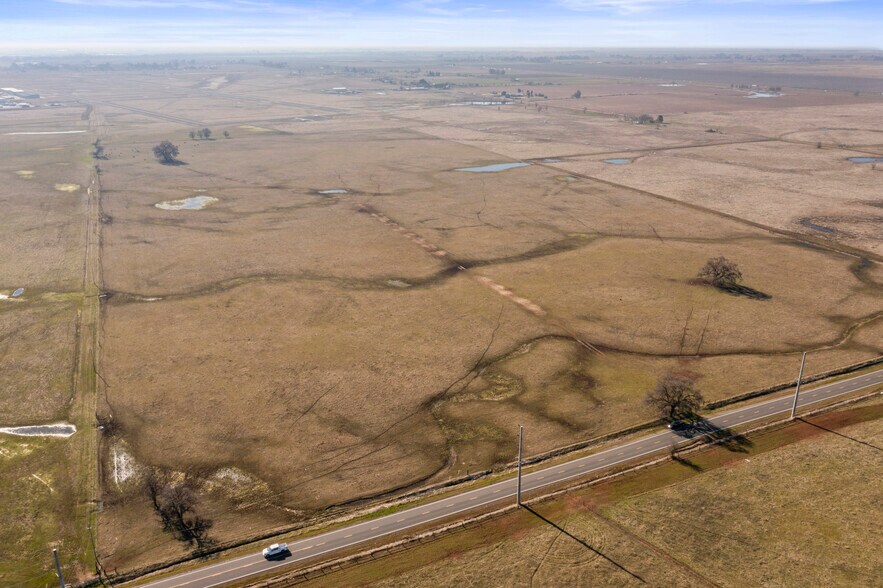 More Photos Of 3491 W Wise Rd, Lincoln Land For Sale