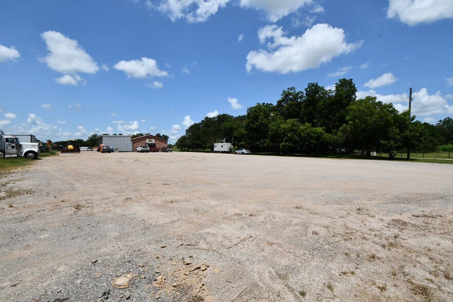 More Photos Of 34507 FM 1093, Simonton Land For Lease