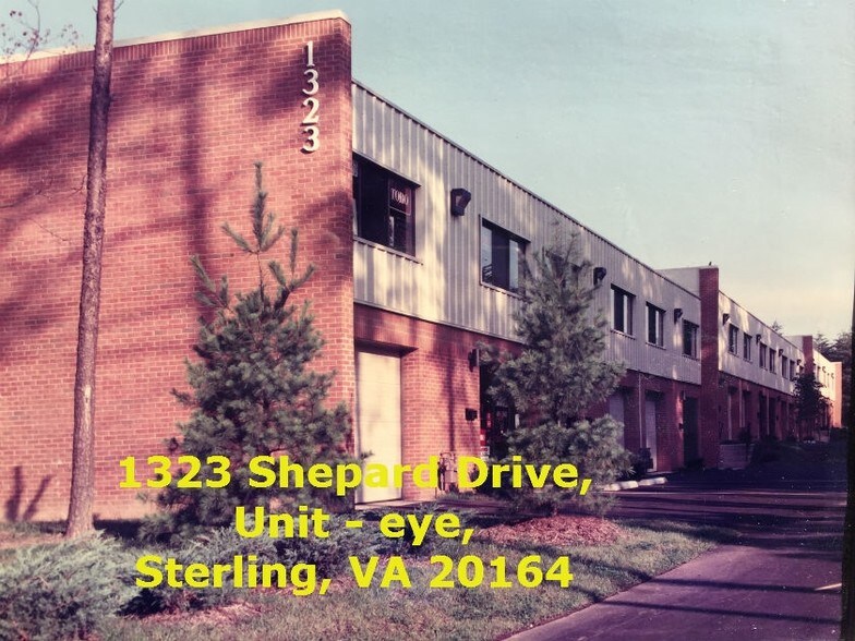 More Photos Of 1323 Shepard Dr, Sterling Showroom For Lease