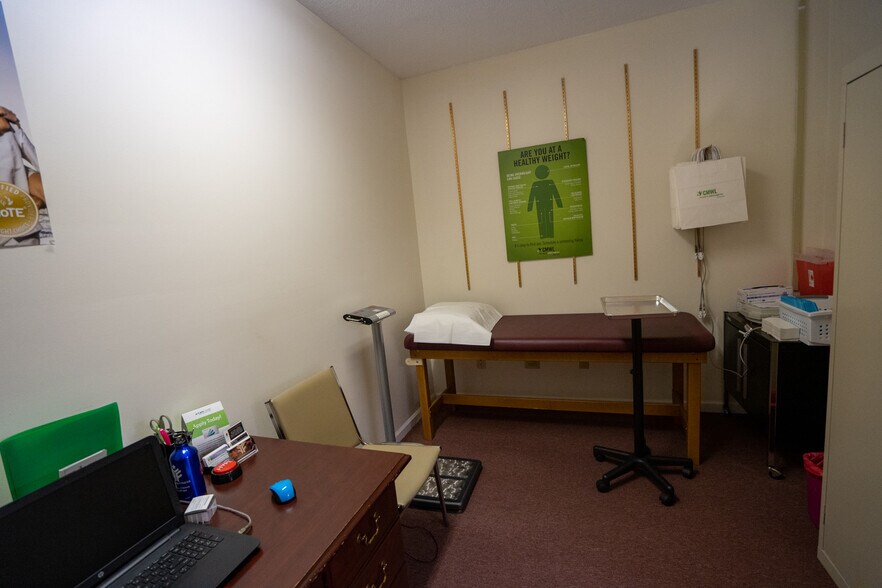 More Photos Of 2950 Stone Hogan Connector Rd SW, Atlanta Medical For Sale