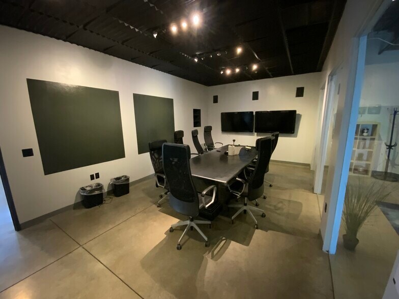 More Photos Of 686 E 110 S, American Fork Office For Sale