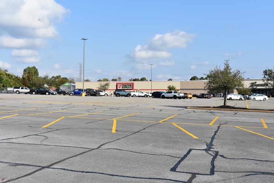 More Photos Of 1785-1801 Battlefield Pky, Fort Oglethorpe Unknown For Lease